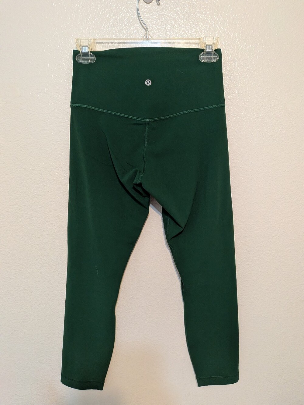 Lululemon Align HR Crop 23" 7/8 — Size 6 — Dark/Forest Green — Nulu - Picture 5 of 6